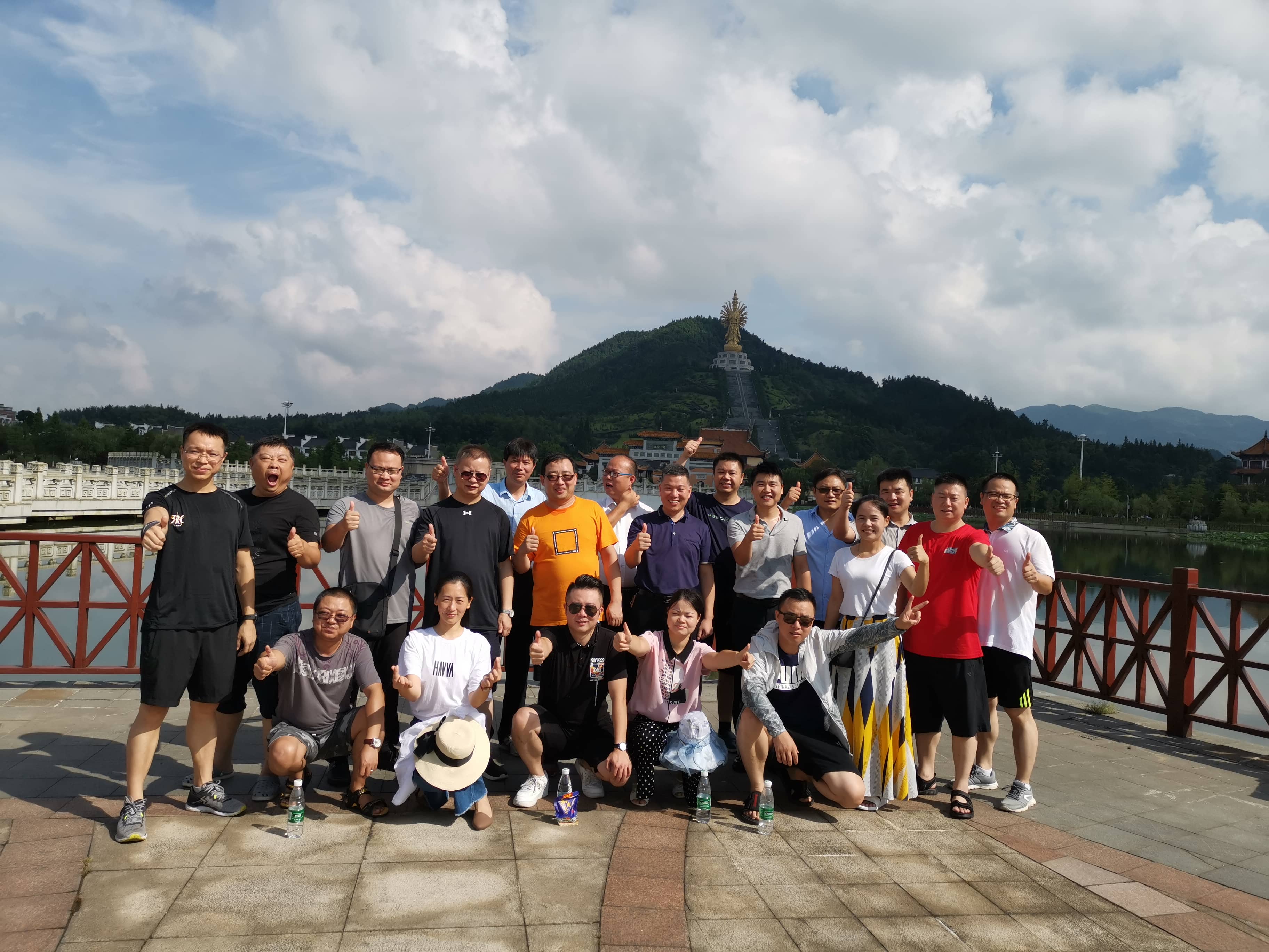 湘能楚天-2019年营销中心出游